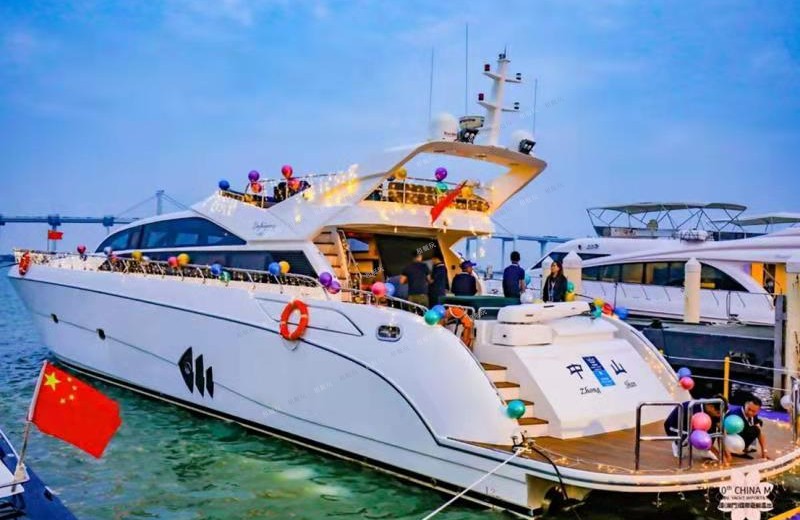 90尺豪華商務游艇 90尺豪華商務游艇