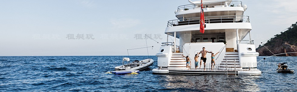 做資深三亞旅游達(dá)人，游艇旅游更時(shí)尚！