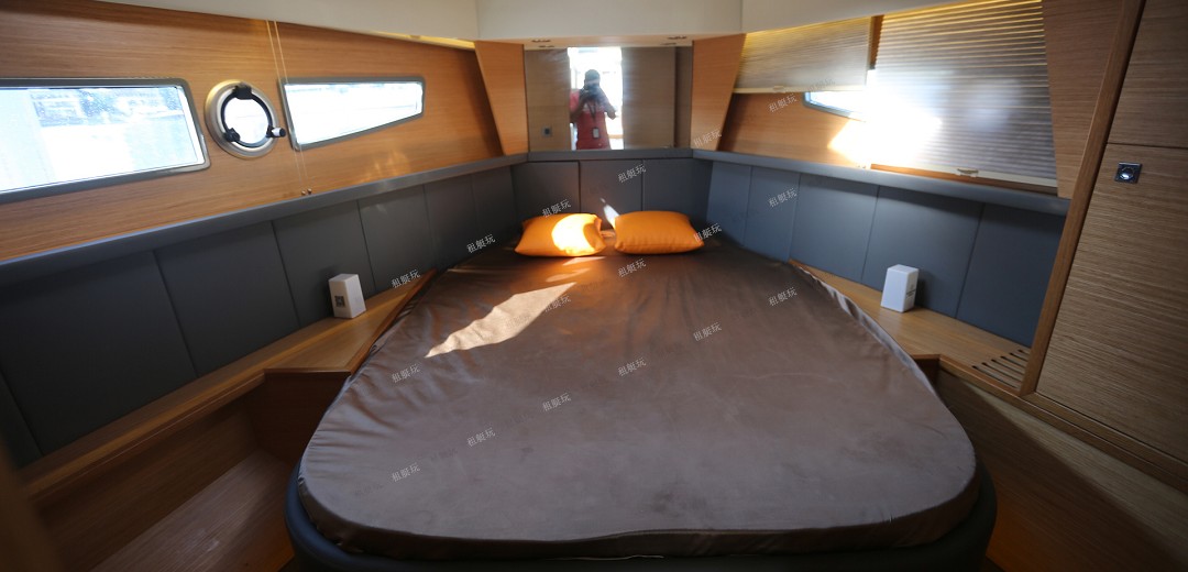 愛萊格飛橋40尺游艇 愛萊格飛橋40尺游艇